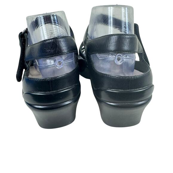 Aravon Black Leather Strappy Heeled Open Toe Adjustable Strap Sandals Size 10B - Picture 5 of 8